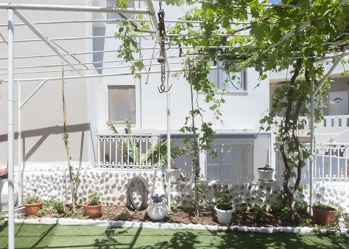 Zefyros Apartment